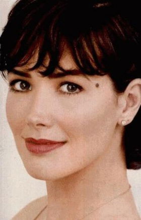 Janine Turner